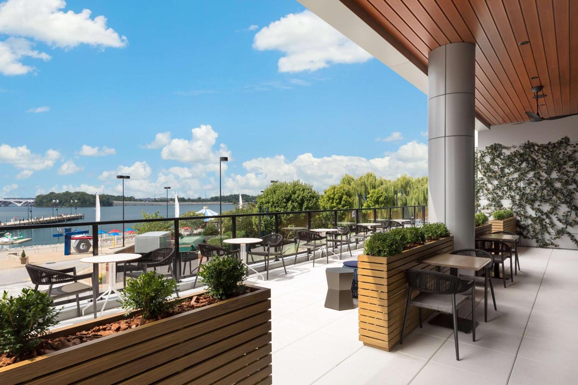 Hyatt Place Нашенал-Гарбор Екстер'єр фото